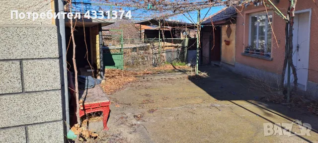 Продава се къща в гр.Павел Баня, снимка 3 - Къщи - 48369044