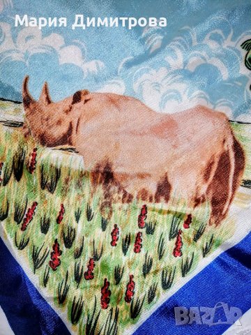 Копринен шал с животни 80/77, снимка 5 - Шалове - 37340063