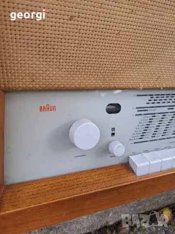 немско лампово радио Braun, снимка 3 - Радиокасетофони, транзистори - 50239689