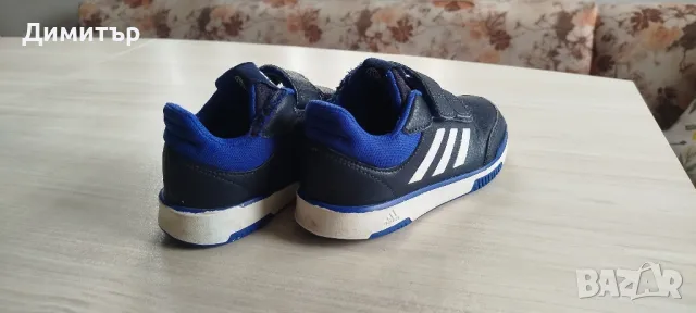 Детски маратонки Adidas, снимка 2 - Детски маратонки - 50311914