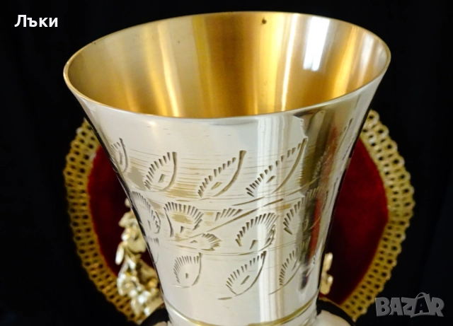 Бронзова ваза с разкошни гравирани орнаменти,маркировка. , снимка 7 - Вази - 52674557