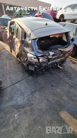 Форд фиеста 2015 Ford Fiesta 2015 на части, снимка 3 - Автомобили и джипове - 35182901