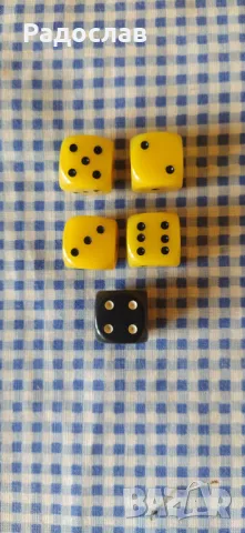 стари бакелитови зарчета, снимка 2 - Други игри - 47403258