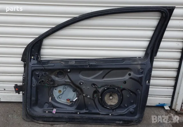 Дясна Рамка Врата и Стъклоповдигач VW Голф 5 (две врати) (2), снимка 4 - Части - 49032554