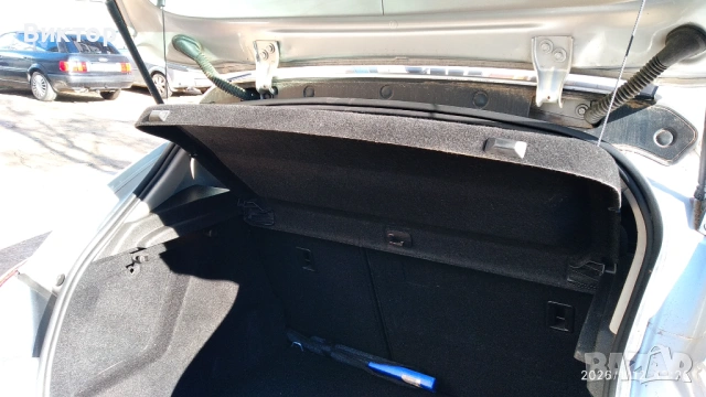 Горна кора за багажник на Опел Астра-J,Хечбег-5 врати. Перфектно състояние!, снимка 9 - Части - 53074330