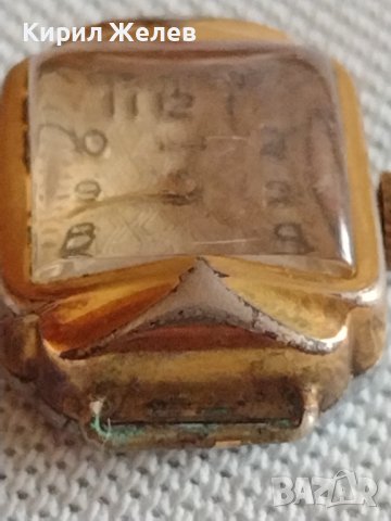 Стар механичен часовник с позлатена рамка за КОЛЕКЦИЯ 43075, снимка 5 - Други ценни предмети - 43905538