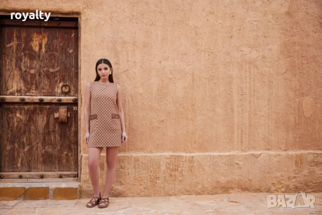 Gucci луксозна дамска рокля , снимка 2 - Рокли - 49823813