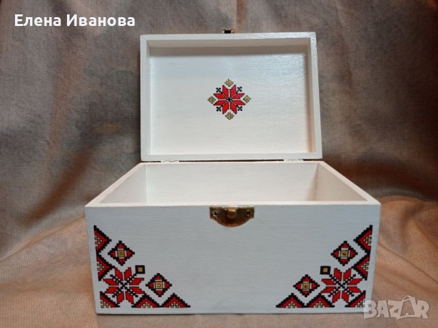 Ръчно изработена Кутия с Народна Шевица, снимка 3 - Бижутерийни комплекти - 40056935