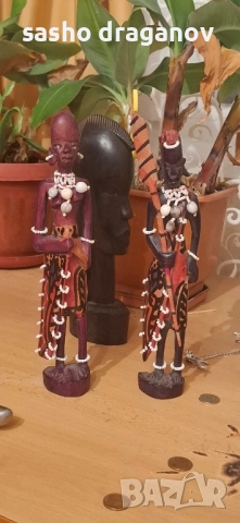 2 ръчно издялани африкански фигурки, снимка 2 - Други ценни предмети - 52500620