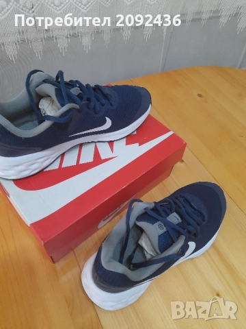 Маратонки NIKE , снимка 3 - Спортни обувки - 51777904