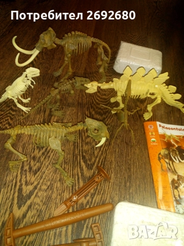 Детски игри Clementoni "Палеонтолози","Месоядни растения","Фосили на Ти-рекс", снимка 2 - Други игри - 43790079