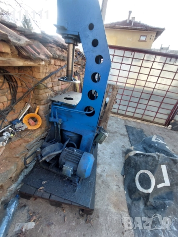 Хидравлична преса , снимка 6 - Други машини и части - 52595536