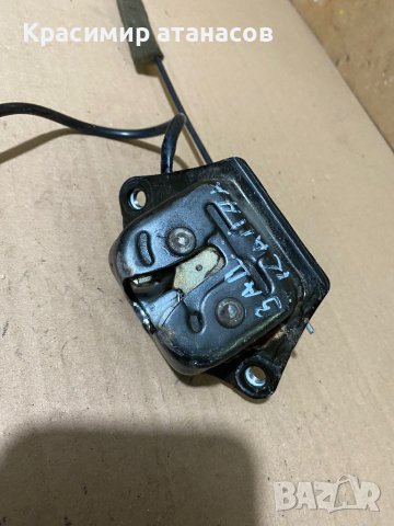 Брава заден капак за Нисан алмера тино 2000-2005г, снимка 2 - Части - 43522353