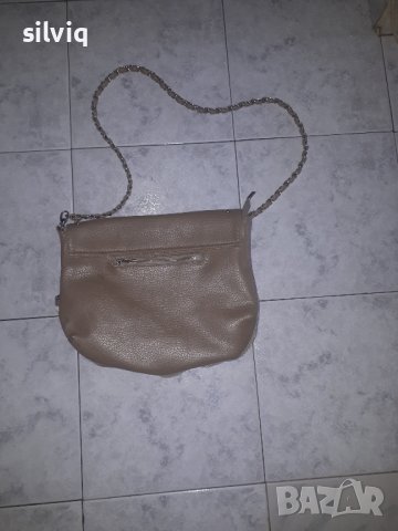 дамска чанта, снимка 2 - Чанти - 43817284