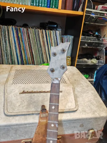 Старо банджо, снимка 4 - Антикварни и старинни предмети - 47442377