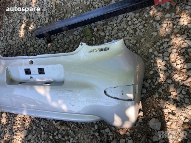 Задна броня за Toyota Aygo, Тойота Айго. 2005-2012г. оригинална., снимка 3 - Части - 51139887