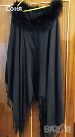 Пончо с яка от естествена кожа, снимка 7 - Палта, манта - 53067847