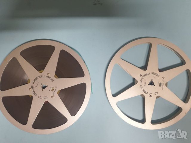 Лот от две 18см. магнетофонни алуминиеви ролки Ferrograph Една ролка е с лента. Без кутии.  , снимка 7 - Други музикални жанрове - 40526510