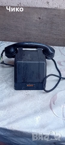 Стар военен стационарен телефон