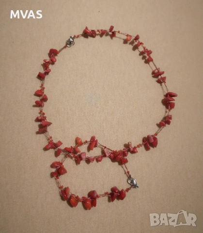 Нов Гердан + гривна от червен корал 