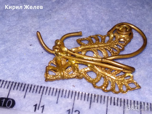 СТАРИННА ФЛОРАЛНА СКЪПОЦЕННА БРОНЗОВА АЖУРНА БРОШКА с ФАСЕТИРАН ГРАНАТ 14202, снимка 6 - Антикварни и старинни предмети - 39944630