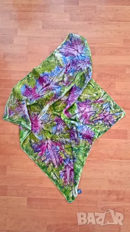 Шалчета 100 % коприна, снимка 3 - Шалове - 49423991