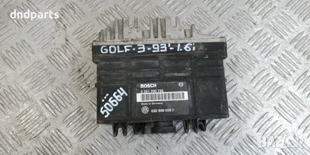 Компютър VW Golf 3 1.6i 1993г. 030906026J 0261200756