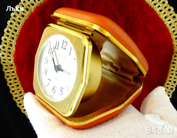 Механичен настолен часовник будилник,рубини,кожа. , снимка 8 - Антикварни и старинни предмети - 51488334