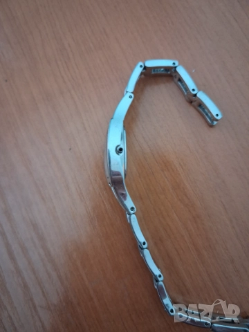 Дамски часовник, снимка 7 - Дамски - 52841635