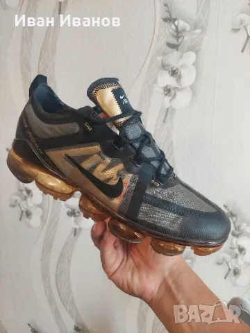 оригинални маратонки Nike Air VaporMax 2019 Mettalic Gold номер 43, снимка 9 - Маратонки - 47365464