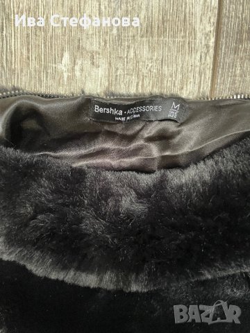 Нов рошав черен клъч чанта Bershka, снимка 9 - Чанти - 43712914