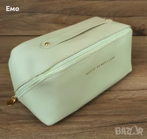 Козметична чанта, бяла , снимка 5 - Чанти - 48588472