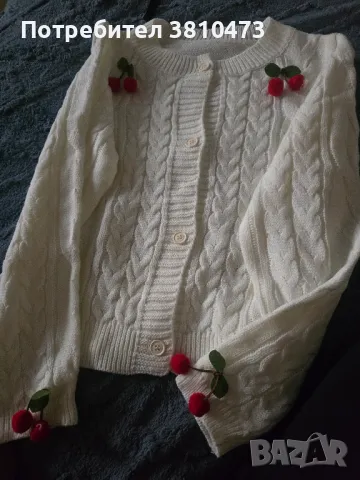 продавам красива жилетка  череша