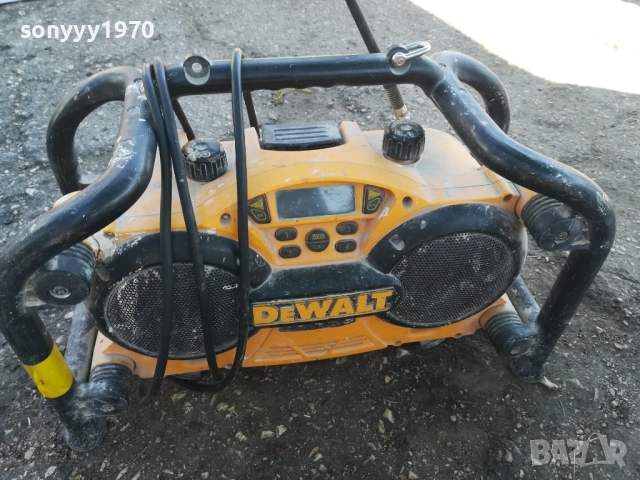 DEWALT 0310252018, снимка 5 - Радиокасетофони, транзистори - 51937407