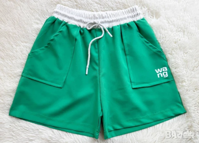 къси панталонки miu miu wang, снимка 3 - Къси панталони и бермуди - 50946622