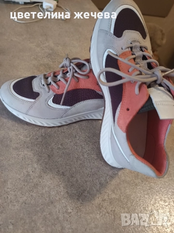 Маратонки ЕССО 