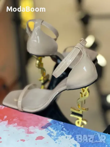 Yves Saint Laurent дамски сандали на ток 