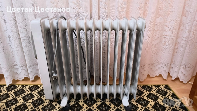 Маслен радиатор Whirpool, снимка 2 - Радиатори - 52312262