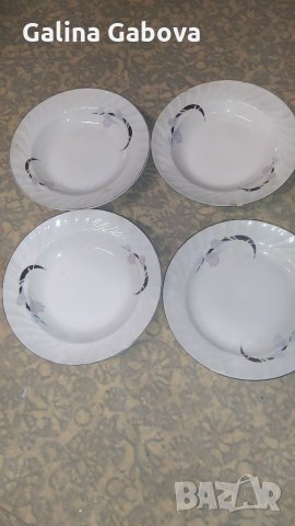 Порцеланови чинии, снимка 1 - Чинии - 32774718