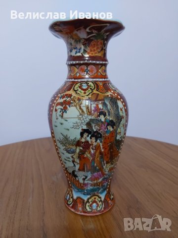 Порцеланова ваза с японска тематика в отлично състояние., снимка 1 - Вази - 43822464