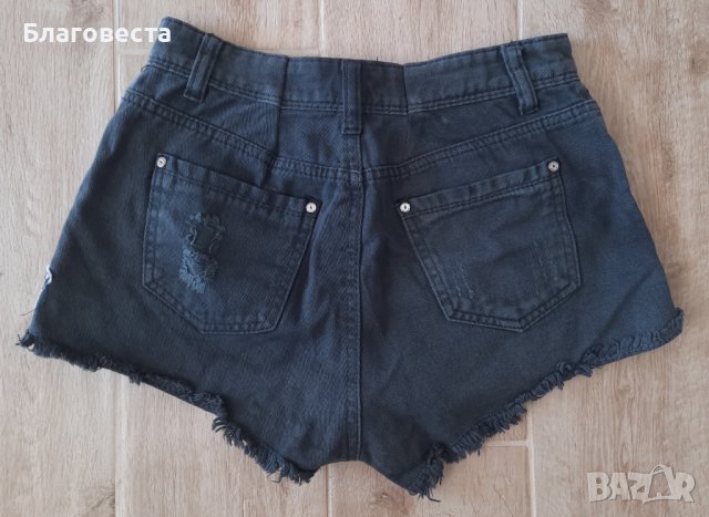 Къси дънкови панталонки , снимка 2 - Къси панталони и бермуди - 43923915