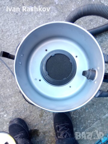 Професионална прахосмукачка Nilfisk, снимка 4 - Прахосмукачки - 38898303