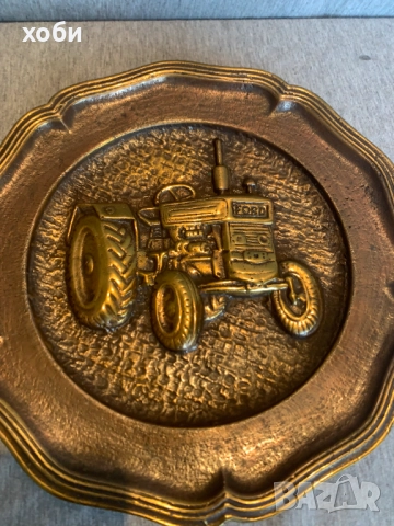 старо бронзово пано за стена трактор FORD, снимка 2 - Антикварни и старинни предмети - 52976052