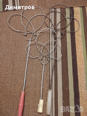 3 бр. тупалки за килими (преди 1989 г.)