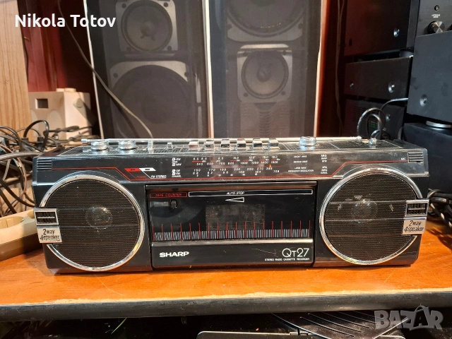 Продава се касетофон Sharp QT27H (BK). 