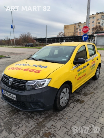 Dacia Sandero, снимка 2 - Автомобили и джипове - 52513573