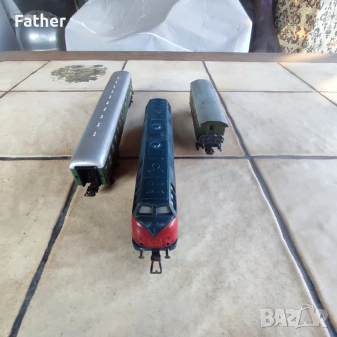 Влакче Marklin, снимка 2 - Влакчета, самолети, хеликоптери - 51096443