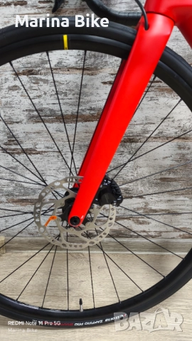 Карбонов шосеен велосипед BMC Teammachine SLR Five Disc 105 Di2 Mavic | 47, снимка 14 - Велосипеди - 52546813