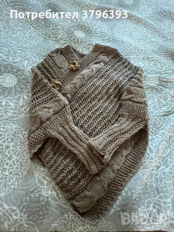 Плетено пончо, снимка 2 - Жилетки - 51240514