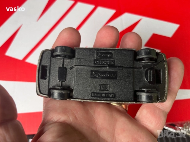 Италианско Бураго 1:43 Ситроен, снимка 7 - Колекции - 52866885